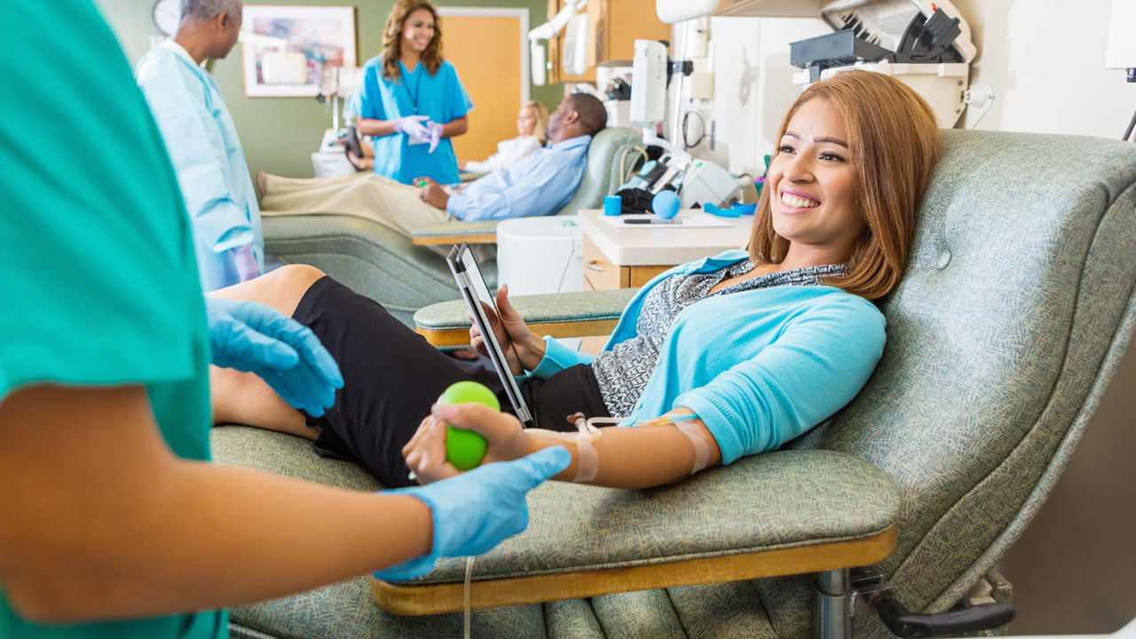 How-Soon-Donate-Blood-COVID-19-Vaccine_feature