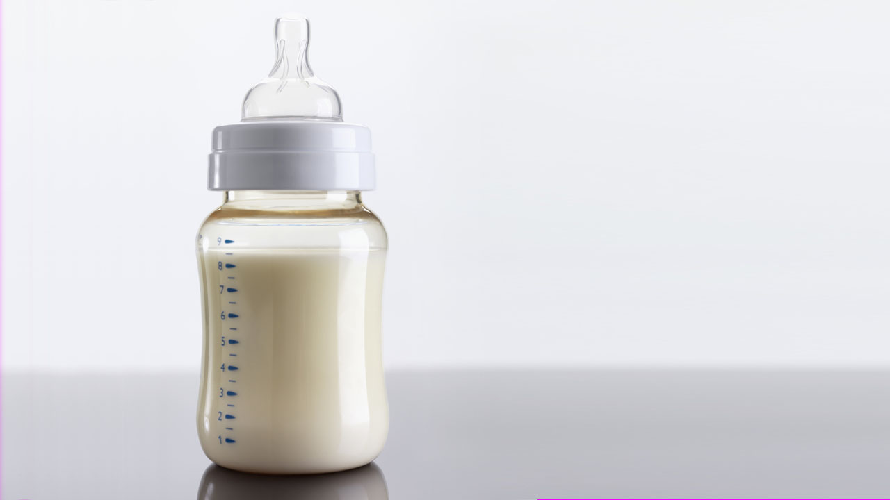 How-To-Store-Breast-Milk_ft