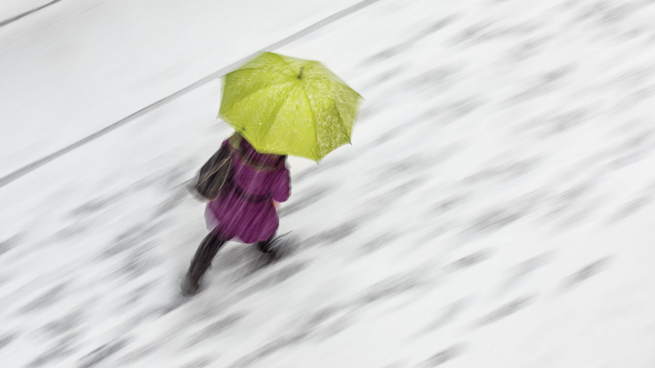 nm-ankles-on-ice_feature