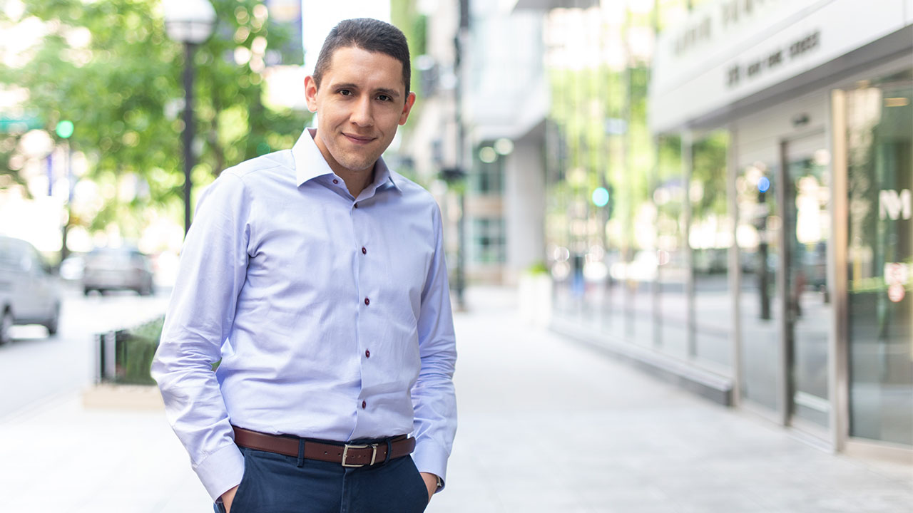 nm-the-headache-that-changed-everything_feature