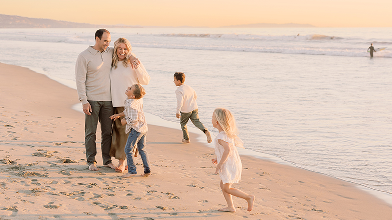 Amy and her family enjoy a day at the beach.