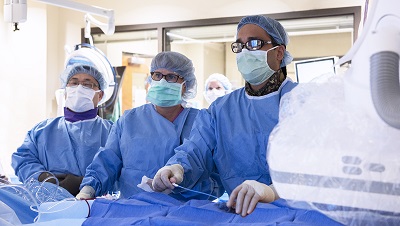 Cardiologist at Central DuPage Hospital perform a TAVR procedure