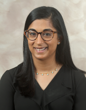 Poonam Jewani headshot