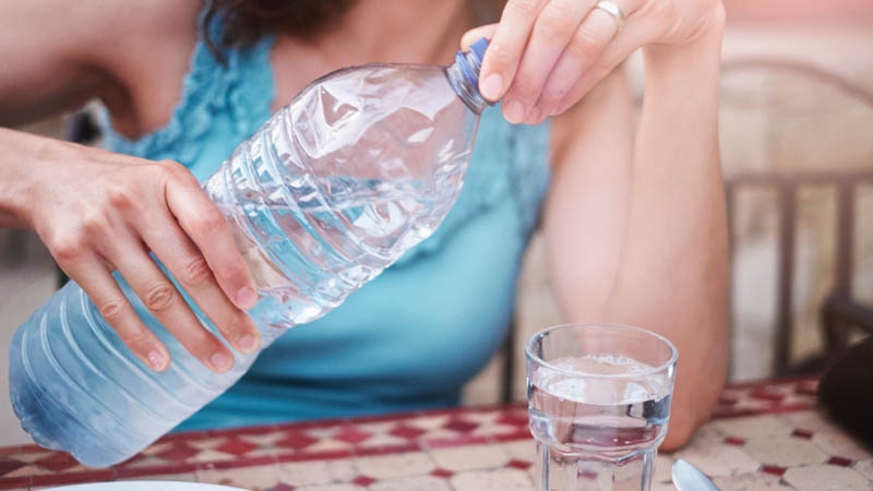 De) Hydration: What You Need to Know | Northwestern Medicine